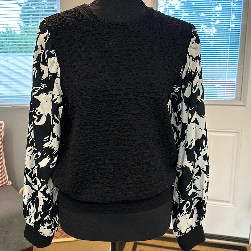Anthropologie Black Sweater with Black and White Floral Puff Sleeves